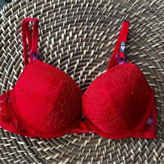 Nwt Victoria’s Secret T-Shirt Push-Up Underwire Bra. 32c In Seductive Red With Purple Accents. Velvet & Lace Add To The Sexy Allure. Also Has Underwire For Support. Plunging Cleavage And Adjustable Shoulder Straps With Multi Position Options. 1 Hook Adjustable Back Closure. Size: 32c Sister Size Up: 34b Sister Size Down: 30d Victoria's Secret Push-up Bra Friendly Tops, Purple Accents, Velvet Lace, Underwire Bra, Red Purple, Women's Intimates, Shoulder Straps, Victoria’s Secret, Push Up