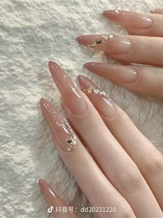 Nails Acrylic With Gems, Long Nails Design 2024, Ulzzang Nails, Jelly Gel Nail Polish, Gel Toe Nails, Beauty Hacks Nails, Punk Nails