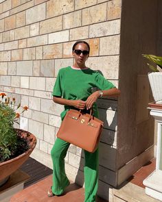 Casual green outfit | green towelling, green outfit, autumn outfit ideas | Casual Green Outfit, Autumn Outfit Ideas, Outfit Autumn, Mid Length Shorts, Fabric Colour