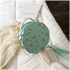 Shipping: Worldwide Express Shipping AvailableDelivery time: 7-15Days Fast ShippingReturns: Fast refund, 100% Money Back Guarantee. Flower Chain, Flower Handbag, Lace Heart, Round Bag, Round Leather, Types Of Bag, Womens Crossbody Bag, Chain Shoulder Bag, Green Bag