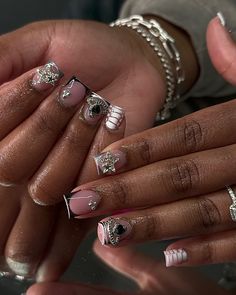 Short Junk Nail, Senior Picture Nails, Pink And White Junk Nails, Nails Suggestions, Spring Acrylic Nails, Winter Nails Acrylic, Acrylic Nail Set