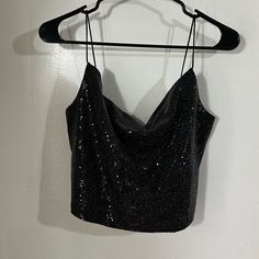 New With Tags Forever 21, Crop Party Tank Swoop Neck Forever 21 Chic Crop Tank Top, Forever 21 Sleeveless Party Crop Top, Chic Forever 21 Camisole Tank Top, Forever 21 Summer Camisole Tank Top, Forever 21 Fitted Camisole Tank Top, Top Tank, Forever21 Tops, Forever 21 Tops, Cropped Tank Top