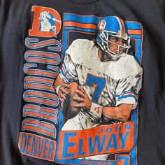 an image of a football player on a t - shirt with the number 7 on it