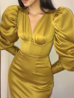 Mermaid / Trumpet Elegant Vintage Engagement Formal Evening Dress V Neck Long Sleeve Sweep / Brush Train Stretch Satin with Sleek Sleek Prom Dress, Soiree Dress, Evening Dresses Online, Cheap Evening Dresses, Women Dresses Classy, Elegant Dresses Classy, Formal Evening Dress, Prom Dresses For Teens, Prom Dresses Modest