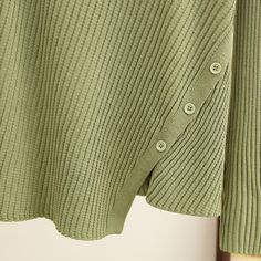 Thickness: STANDARD Style: Casual Sleeve Style: Regular Sleeve Length(cm): Long Sleeves Season: Autumn/Winter Pattern Type: Solid Gender: WOMEN Fit Type: Slim Fit Elasticity: High Stretch Collar: O-Neck Clothing Length: Regular Green Knitted Long Sleeve Tops, Green Stretch Tops With Buttons, Green Long Sleeve Ribbed Cardigan, Green Knit Tops With Buttons, Green Buttoned Sweater For Layering, Green Knitted Tops For Layering, Green Stretch Long Sleeve Knit Top, Green Solid Color Top For Winter, Green Solid Color Winter Top