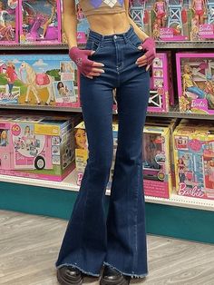 Jean évasé taille haute classique - Streetwear Society-Bleu-S- High Waist Flare Jeans, High Waisted Flare Jeans, Jeans High Waist, Women Streetwear, Pants Summer, Blue Trousers, High Waisted Flares, Baggy Pants, Leg Design