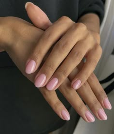 Nail Inspo Shimmer, Clean Short Nails, Colourful Nails, Plain Nails, Nagel Tips, Colorful Nails, Basic Nails, Casual Nails, Nail Sets