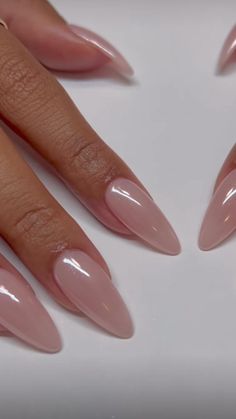 Kutek Disney, Modern Nails, Classy Acrylic Nails, Tin Man, Almond Acrylic Nails, Oval Nails, Neutral Nails