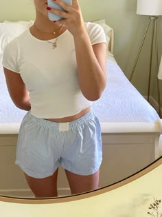 boxer shorts, blue striped shorts, cute summer shorts, white top, summer top, gold jewelry, summer outfit inspo, cute outfit inspo Comfy Shorts Outfit, Boxer Outfit, Striped Shorts Outfit, Boxer Shorts Outfit, Stripe Pants Outfit, La Outfit, Blue Striped Shorts, Cute Summer Shorts, White Shorts Outfit