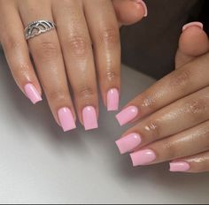 Gel Polish Toes, Light Pink Acrylic Nails, Nails Biab, Short Pink Nails, Pink Tip Nails, Soft Pink Nails, Pink Gel Nails, Simple Acrylic Nails