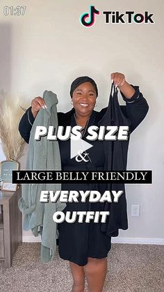 ** 6 Fall Outfit Ideas Worn by a real Plus Size Woman! - From Head To Curve Plus Size Women’s Fall Fashion, Plus Size Fall Outfit 2024, Plus Size Weekend Outfit Casual, Casual Spring Outfits 2024 Plus Size, Fall Plus Size Outfits For Work, Plus Size Winter Outfits Cold Weather Casual, Plus Size Joggers Outfit Casual, Wide Leg Plus Size Outfit, Plus Size Business Casual Fall