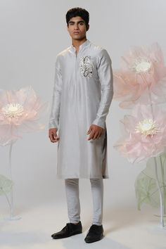 Grey straight kurta featuring tiger motif silk thread embroidery. Paired with a pant. - Aza Fashions Grey Kurta, Silk Thread Embroidery, Straight Kurta, Kurta With Pants, Thread Embroidery, Silk Thread, Pants Pattern, Embroidered Silk, Raw Silk