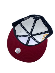 Slip on the Chicago White Sox New Era White Head to Toe Collection Custom Side Patch 59FIFTY Fitted Hat and stand out in the crowd! With its unique color & design, it's a one-of-a-kind look that gives you a distinctive edge! Polyester construction ensures lasting comfort and a bold statement. Get noticed—go big & daring with this New Era custom cap! 💪 Material: 100% Polyester Side Patch Maroon underbrim High Crown Structured fit Flat bill Fitted Raised embroidery Six panel construction with emb Nfl Hats, White Head, Flex Fit Hats, Nba Hats, Raised Embroidery, Nhl Jerseys, Miami Marlins, Memphis Grizzlies, Houston Rockets