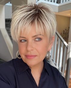 Donna Van Lier-Grieve | Sky by Noriko is a short, face flattering bob with lots layers and wispy ends. Noriko is definitely not afraid to add permatease to their… | Instagram Short Face, Spiky Hairstyles, Feather Extensions, Short Spiky Hairstyles, Caramel Cream, Air Ventilation, 50 Plus, Hair Brained, Hair Haircuts