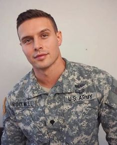 Marine Haircut, Dan Rockwell, Man Pictures, Military Man, Army Men, Military Men