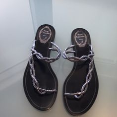 Rene Caovilla Sandals Flat Crystals Black Size 40 Excellent Condition Caovilla Shoes, Rene Caovilla Shoes, Crystals Black, Sandals Flat, Rene Caovilla, Black Flats, Flat Sandals, Flat Shoes Women, Loafer Flats