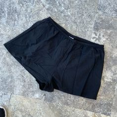 Biltix Swim Bottom, Sport Short 100% Nylon Shell. Spandex / Poly / Nylon Performance Fabric Attached Panty. Simple Short-Short Length- Waist To Mid Crotch - 13” Waist - 16” Stretches To 21” Nwt - Never Worn. Casual Elastic Nylon Shorts, Black Stretch Cotton Shorts, Fitted Black Cotton Athletic Shorts, Black Fitted Cotton Athletic Shorts, Elastic Nylon Shorts, Fitted Black Pajama Shorts, Black Stretch Cotton Athletic Shorts, Black Elastic Shorts For Summer, Nylon Shorts