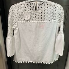 Nwot Lilly Pulitzer Top. It Has Eyelet Details Around The Neckline And Bell Sleeves. Appliqu Flowers Also Adorn The Neckline. This Is A Perfect Summer Top. You Can Dress It Up Or Down. White Eyelet, Summer Top, White Tops, Perfect Summer, Lilly Pulitzer, Bell Sleeves, Color White, Womens Tops, Flowers