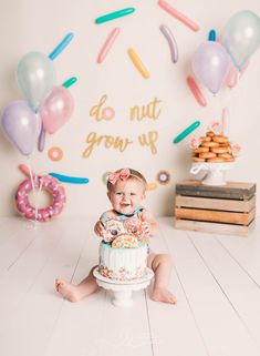 Half Birthday Donut Theme, Half Way To One Donut Theme, Donut Milestone Pictures, Half A Dozen Donuts For 6 Months, Sweet One Photo Shoot, Sweet 6 Months, 1/2 Birthday