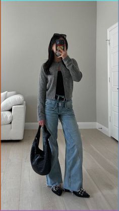 Tyla vogue beauty secrets routine #vogue #beauty#tyla #makeup #skincare Jeans And Cardigan Outfit Work, Chic Daily Outfit, Hope Cee Outfits Winter, Seoul Outfits, Chic Dinner Outfit, Outfits With Grey Cardigan, Cardigan Outfit Aesthetic, Casual Dinner Outfits, University Outfits