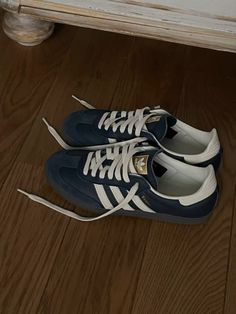 Navy Samba, Navy Sambas, Copenhagen Shoes, Thrifted Shoes, Sailing Shoes, Samba Classic, Dr Shoes, Lifestyle Shoes