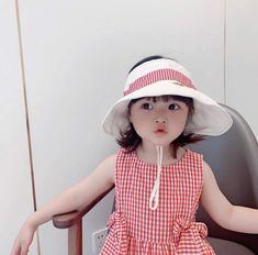 Material: Cotton Size: S: Head size 46-50cm(fit for kids 1-3 years old)M：Head size 50-54cm(fit for kids 4-7 years old) Cute orange/cheery sun hat with removable strap for your little one! This hat is a must have for summer time! The big hat brim(9.5cm) will help to protect your little one in an all around way. This hat is made with high quality cotton that is soft and breathable! Super eye catching when your kid wear it!An ideal gift for kids! Adjustable Orange Sun Hat For Summer, Adjustable Summer Sun Hat In Orange, Summer Orange Adjustable Sun Hat, Adjustable Orange Summer Sun Hat, Orange Adjustable Wide Brim Sun Hat, Adjustable Wide Brim Orange Sun Hat, Adjustable Orange Wide Brim Sun Hat, Summer Playtime Cap, Adjustable Brimmed Sun Hat For Playtime