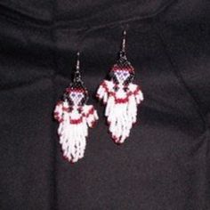 Handmade Indian Maiden Angel Dangle Seed Bead Earrings Qty Available For 1 Pair, You Pick The Color Condition New With Tags Gender Female Color Multi-Color Style Casual A Perfect Gift For A Special Person, A Friend Or For Yourself! Indian Seed Bead Earrings, White Beaded Earrings With Colorful Beads, White Dangle Beaded Earrings, Beaded Angels, Hand Beaded Embroidery, Native American Beadwork, Jewelry Indian, Seed Bead Earrings, Bead Earrings