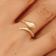 Solid Gold Diamond Ring / 14k Gold Snake Ring / Diamond Pinky Ring / You can wear it on any finger / Rose, White, Yellow Gold / Trendy Ring ✔ Handmade ✔ Solid Gold ✔ Ring Width Size: Shank 2.1mm - Head 5mm ✔ Diamond Ct Weight: 0.01ctw We Use only DHL Express for our International Standard Shipping Made of solid 14k Gold (18k upon request) 🛠 All Sarah Elise pieces are handcrafted and made to order. Please allow 4 - 10 business days for manufacturing. Need it sooner? Just ask and we will let you Open Cuff Ring, Solid Gold Bracelet, Solid Gold Necklace, Gold Signet Ring, Trendy Ring, Cuff Rings, Snake Ring, Gold Snake, Solid Gold Rings