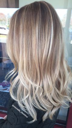 50 Amazing Blonde Balayage Haircolor Highlights On Natural Blonde Hair, Fine Blonde Highlights, Balyage Caramel, Caramel Hair With Blonde Highlights, Hairstyles Magazine, Balyage Hair, Blond Hairstyles, Balayage Haircolor, Highlighted Hair