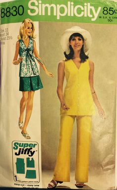 "Vintage 8830 Simplicity (1970) Super Jiffy Size 12 Bust 34\" Pattern is complete with instructions. It unused and neatly cut. Excellent condition. Envelope is clean, intact with clear graphics. It has some wrinkles and wear at the sides/corners. Please see pics. Please contact me with questions. Enjoy!" Pajama Pattern, 60s And 70s Fashion, Seventies Fashion, Country Dresses, Vogue Sewing, Simplicity Sewing, One Piece Pajamas, 1960s Fashion, Love Sewing