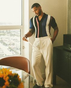 Rome Flynn, Casual Outfit Idea, Dapper Outfit, Black Men Fashion Casual, Mens Fashion Smart, Mens Trendy Outfits