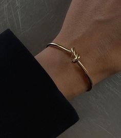 Minimal Statement Jewelry, Etsy Gold Earrings, Knot Bangle, Dope Jewelry, Classy Jewelry, Jewelry Lookbook, 가을 패션, Girly Jewelry, Jewelry Inspo