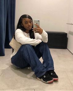 Tomboy Style Outfits, Looks Street Style, Mirror Pics, Cute Swag Outfits, Streetwear Fashion Women, How To Pose, Cute Simple Outfits, Teenage Fashion Outfits, Swag Outfits