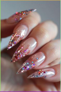 Nye Nail Ideas Sparkle, Glitter Nails With Stars, Baby Glitter Nails, Nye Nail Designs, Simple Glitter Nails, Nail Glitter Design, Nye Nail Ideas, Glitter Sparkle Nails, Nails Nye