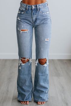 Thea Flying Monkey Jeans – Wild Oak Boutique Lose Jean Outfit, Boutique Fashion Outfits, Women’s Jeans, Hoco Outfit Ideas, Casual Night Outfit, Cute Outfits Comfy, Hoco Jeans, Outfit Ideas With Jeans, Jeans Outfit Ideas