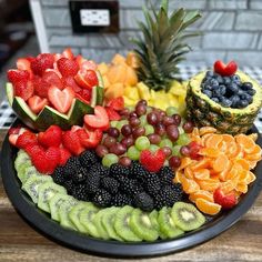 Valentine's Day Food, Valentines Day Food, Fruit Tray, Healthy Snacks, Valentine's Day, Valentines Day, Tray, Cheese, Valentines