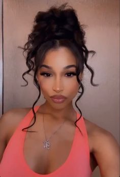 Short Hairstyle Women Birthday, Long Hairstyles Black Women Natural, Vamp Updo Hairstyle, Baddie Curled Hairstyles, Faux Curly Ponytail, Sleek Hairstyles Prom, Updos For Photoshoot, Wavy Hair Styles Black Women, Prom Hair Black Women Classy