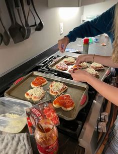 Bake Night Aesthetic, Flash Photos Aesthetic Friends, Baking Date Night Aesthetic, Cute Dates For Friends, Baking Together Aesthetic Couple, Cooking Challenge With Friends, Food To Cook With Friends, Going Out To Dinner Aesthetic, 2024 Life Goals