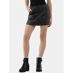 The ultimate utility refresh. This Cargo Skirt from No Boundaries features a fun, flirty mini length with a secure zip-front closure. Cargo pockets, with their utilitarian vibe, give you plenty of room to store cards, keys and your phone for those spontaneous selfie moments. Pair this cute skirt with your favorite tees, tanks and sneaks for a look thats right on trend. Only at Walmart. Size: XL.  Color: Black.  Gender: female.  Age Group: adult. Casual Mini Bottoms With Zipper Closure, Casual Mini Bottoms With Zipper, Casual Mini Length Bottoms With Zipper, Fitted Utility Bottoms With Zipper Closure, Casual Mini Skirt With Side Zipper, Casual Mini Skirt With Zip Fly, Black Mini Cargo Skirt For Work, Casual Mini Skort With Zipper Closure, Casual Mini Skirt With Zipper Closure