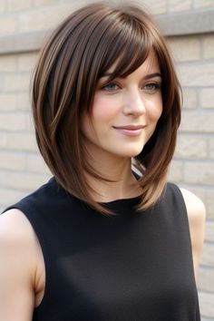 27+ Chin Length Hairstyles for Fine Hair Women 6 Best Hairstyle For Double Chin, Bobs With Side Bangs, Angled Bob Haircuts With Bangs, Haircuts For Double Chin, Short Silk Press, Silk Press Hairstyles, Chin Length Hairstyles, Double Chin Hairstyles, Fine Hair Styles For Women