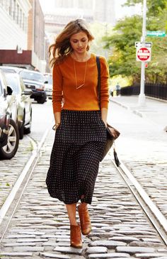 Black Polka Dot Skirt, Mode Casual, Looks Street Style, Polka Dot Skirt, Dot Skirt, Black Polka Dot, Work Fashion