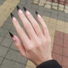 Tomboy Nails Ideas, Witches Nails, Grunge Nails