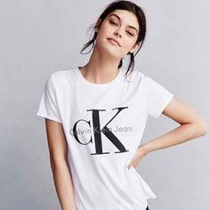 Calvin Klein White Logo Tee Shirt. Size Large. Brand New With Tags. Has Light Make Up On Collar From Being Tried On Calvin Klein Woman Outfits, Calvin Klein Outfits, Michael Rooker, Calvin Klein White, Calvin Klein Women, Calvin Klein Woman, Tees For Women, Logo Tee, Outfits Fashion