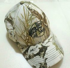 BASS PRO SHOPS Hunting White Camouflage BASEBALL ADJUSTABLE Hat PRE-OWNED GOOD CONDITION Bass Pro Shop Hat White, Adjustable Hat, Camouflage, Bass, Camo, Hunting, Baseball Hats, Baseball, Hats