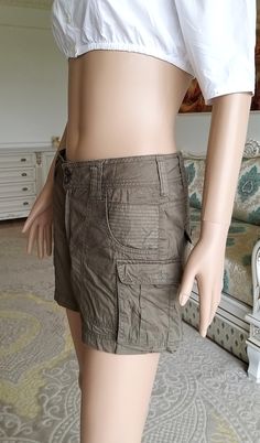 "military shorts olive green shorts Forest Green Vintage 90's Women's Clothing womens shorts Army Shorts Cargo Shorts M Boot shorts Ready to ship. MATERIAL : 100% cotton waist: ( 80 cm ) 31.5\" HIP ( 102 cm ) 40.16\" length: ( 32 cm ) 12.60\" Tag size: 38 The color on the pictures may vary due to monitor settings and light reflections. We appreciate your patience. Thank you so much for looking at my works! Please do not hesitate to contact with me for any questions. See you." Army Shorts, Military Shorts, Olive Green Shorts, Vintage Clothes Women, Shorts Cargo, Green Vintage, Green Shorts, Cargo Shorts, Forest Green