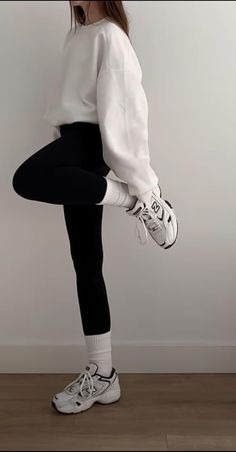 Chic Running Shoes Outfit, How To Style Fila Disruptor, Lazy Jumpsuit Outfit, Thank You Enjoy Shirt Outfit, Short And Long Sleeves Outfits, Cold Sporty Outfit, Rainy Day Movie Outfit, New Balance 530 Workout Outfit, Seattle Wa Outfits