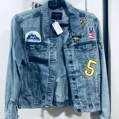 New With Tags Neiman Marcus Patchwork Denim Jacket. Jacket Is Light Blue Denim And Features Colorful Patches On Front Of Jacket And Sleeve. Size Small Painted Jean Jacket, Jacket Patches, Patchwork Denim Jacket, Jean Outfit, Denim Jacket Patches, Painted Jeans, Patchwork Denim, Patches Jacket, Denim Patchwork