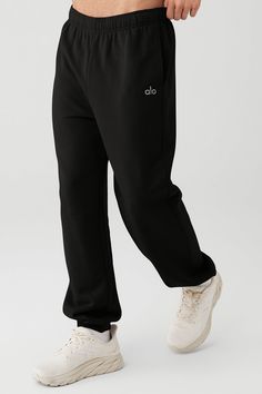 We’re all about the Accolade Sweatpant — it’s a super soft, leveled-up classic with a chrome Alo logo detail and powerful, performance tech for studio & street. Wear it in cold weather with a bold jacket and transition to warmer weather with slides. Super-soft diagonal French terry For chill time or to-and-from Unisex style Designed to work from studio to street Wear-tested by our in-house team for the perfect fit Casual Alo Yoga Bottoms With Comfort Waistband, Alo Yoga Casual Bottoms With Comfort Waistband, Alo Yoga Relaxed Fit Pants, Black Comfortable Sweats With Ribbed Cuffs, Comfortable Black Sweats With Ribbed Cuffs, Casual Alo Yoga Pants With Elastic Waistband, Alo Yoga Casual Relaxed Fit Bottoms, Alo Yoga Casual Pants With Elastic Waistband, Alo Yoga Casual Bottoms With Relaxed Fit