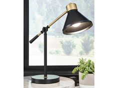 (Online Special Price) Garville Black/Gold Finish Desk Lamp - Ornate Home Gold Desk Lamps, Gold Desk, Perfect Desk, Contemporary Style Homes, Metal Desks, Contemporary Table Lamps, Metal Floor Lamps, Online News, Metal Table Lamps