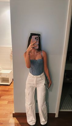 #look #outfits #ootd #womensclothing #fashion #night #paty #corset Outfit Inspo For Concert, Madison Beer Concert Outfit Ideas, Outfits For Concerts Night, Looks Corset, Modern Love Corset, Corset Fits, Inspo Looks, Ootd Party, Outfit Corset